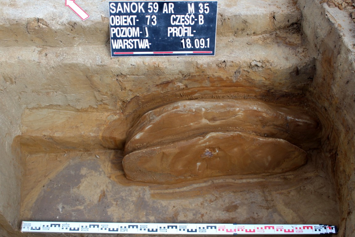 Sanok, stan. 59&ndash;60. Dno obiektu z widocznym fliszem karpackim